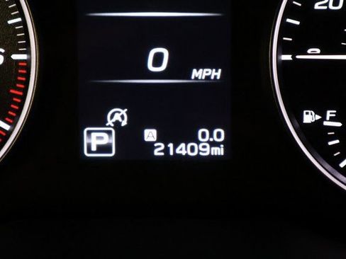 Certified 2024 Subaru Outback Premium AWD/4WD image 19