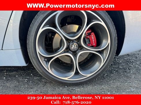 Used 2024 Alfa Romeo Giulia Ti image 11