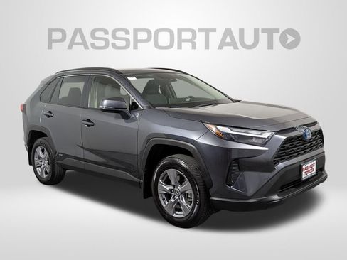 Certified 2024 Toyota RAV4 XLE w/ Convenience Package image 11