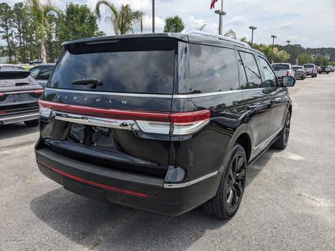Certified 2024 Lincoln Navigator Reserve image 5