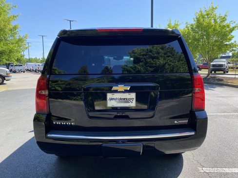 Used 2018 Chevrolet Tahoe Premier image 8