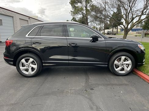Used 2021 Audi Q3 2.0T Premium Plus w/ Premium Plus Package AWD/4WD image 12