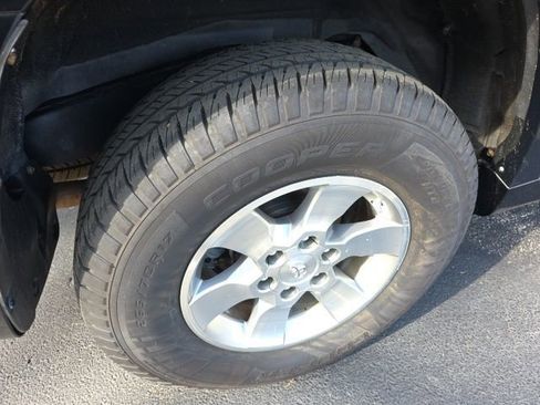 Used 2012 Toyota 4Runner SR5 image 12