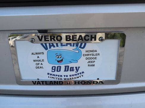 Used 2023 Toyota Corolla LE image 10