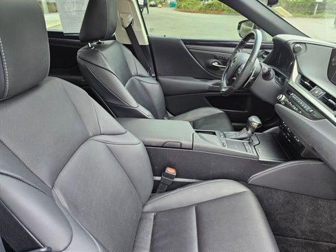 Used 2021 Lexus ES 300h w/ Premium Package FWD image 11