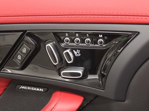 Used 2024 Jaguar F-TYPE R AWD/4WD image 16