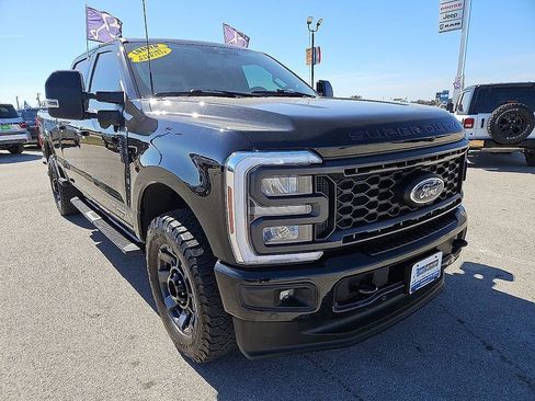 Used 2024 Ford F250 Lariat w/ Lariat Ultimate Package image 11