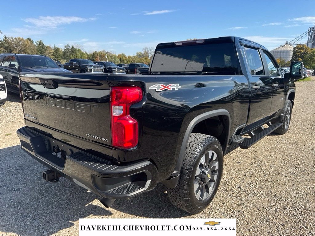 Used 2021 Chevrolet Silverado 2500 Custom w/ Custom Value Package AWD/4WD image 5