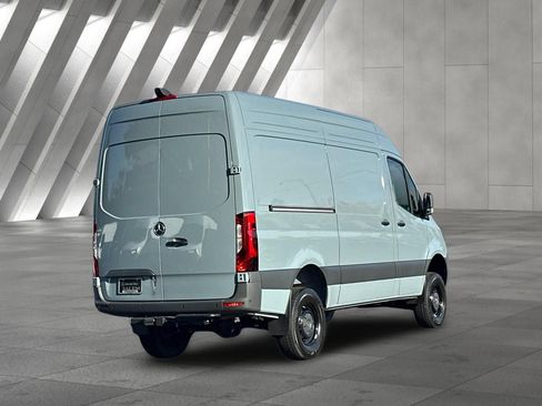 Used 2026 Mercedes-Benz Sprinter 2500 image 4