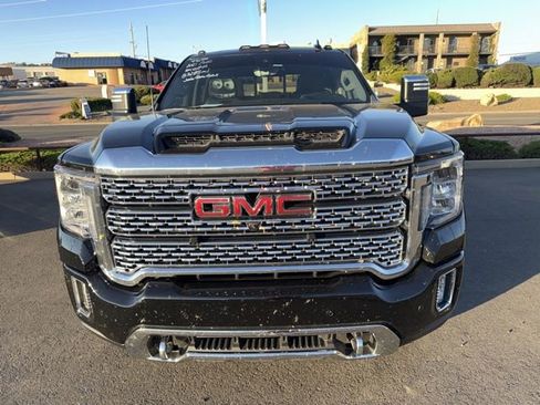 Used 2021 GMC Sierra 2500 Denali w/ Denali Ultimate Package image 2