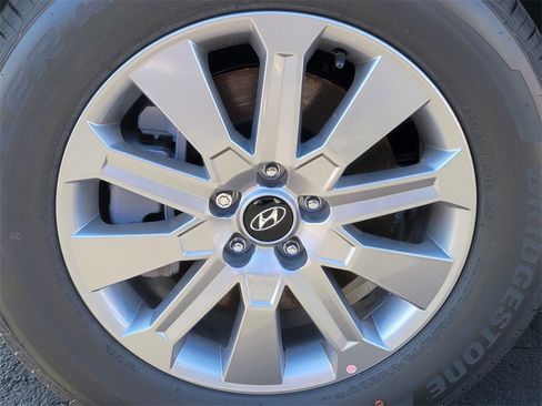 Used 2025 Hyundai Palisade SEL image 11