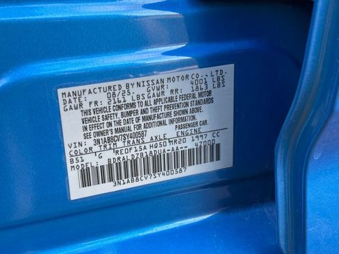 Used 2025 Nissan Sentra SV FWD image 22