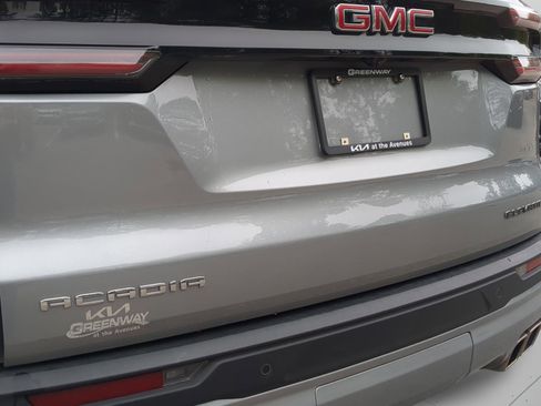 Used 2024 GMC Acadia Elevation FWD image 31
