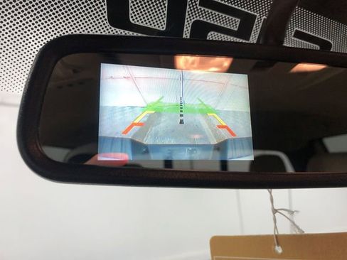 Used 2012 Ford F150 Lariat w/ Lariat Chrome Pkg image 22