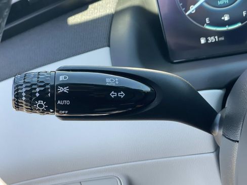 Certified 2024 Hyundai Tucson Limited image 17