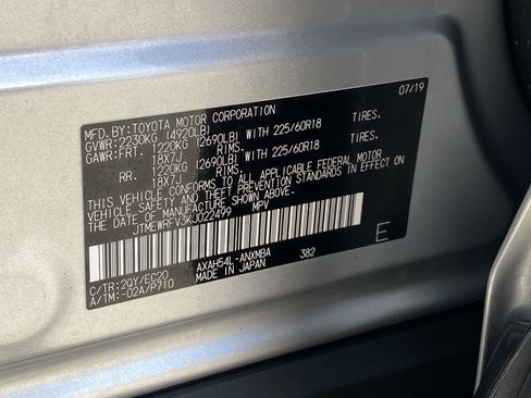 Used 2019 Toyota RAV4 XSE AWD/4WD image 34