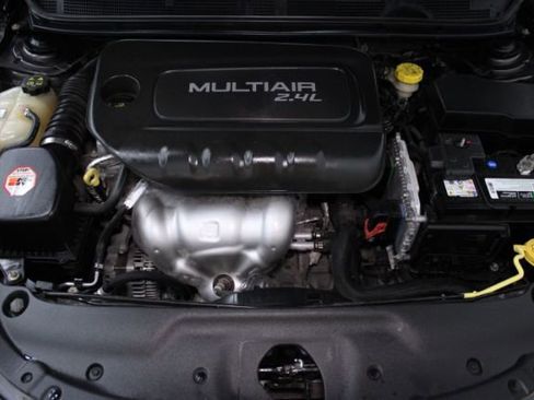 Used 2014 Dodge Dart SXT image 22