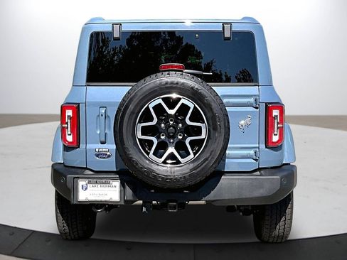Used 2025 Ford Bronco Outer Banks AWD/4WD image 8