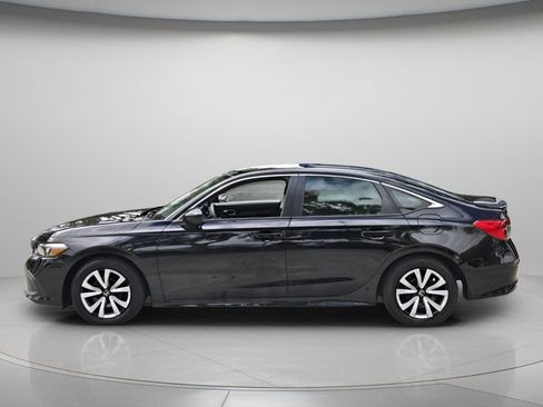 Used 2024 Honda Civic LX image 4