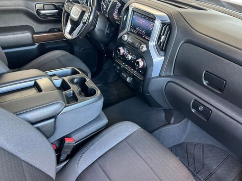 Used 2021 GMC Sierra 1500 SLE image 12
