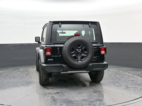 Used 2026 Jeep Wrangler Sport image 6