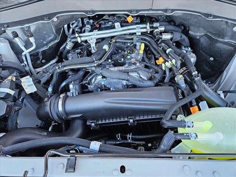 New 2026 Ford Explorer Active w/ Active Comfort Package image 17