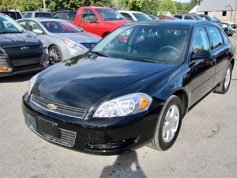 Used 2007 Chevrolet Impala LT image 2