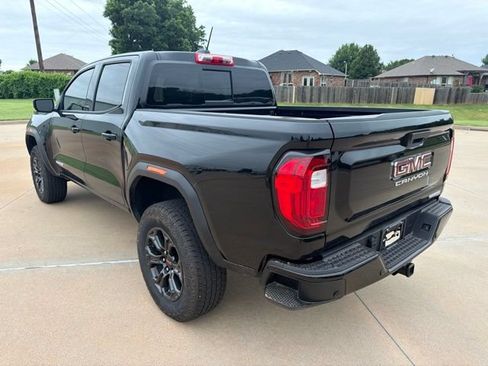 Used 2025 GMC Canyon Elevation w/ Convenience Package RWD image 3