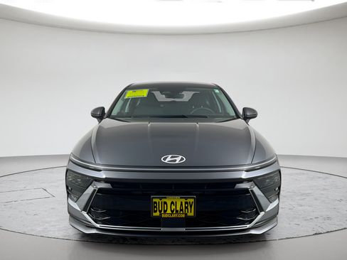 Used 2025 Hyundai Sonata SE FWD image 8