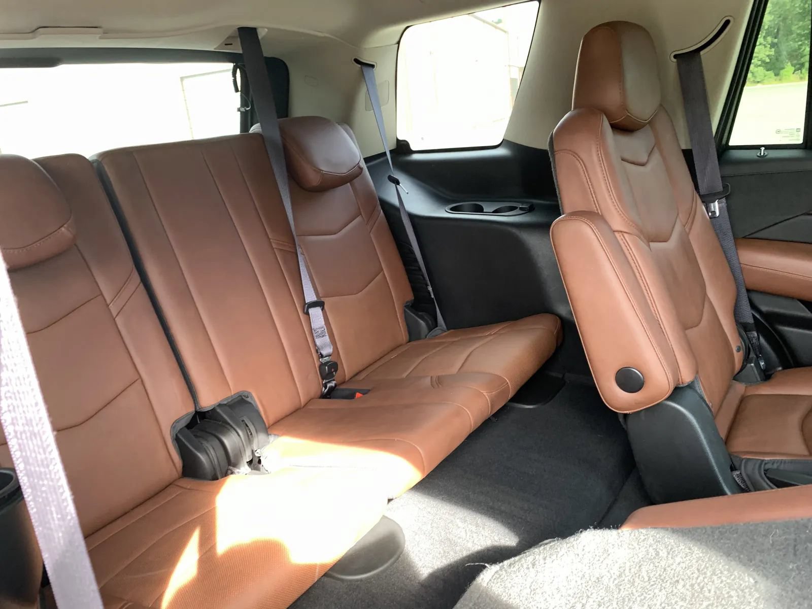 Used 2016 Cadillac Escalade Premium AWD/4WD image 33
