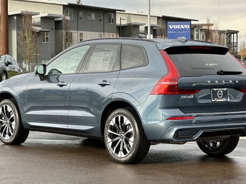 New 2026 Volvo XC60 B5 Plus w/ Protection Package Premier image 5