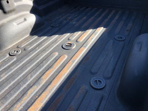 Used 2018 RAM 3500 Tradesman w/ Chrome Appearance Group image 16