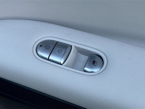 Used 2024 Hyundai Ioniq 5 SEL image 22