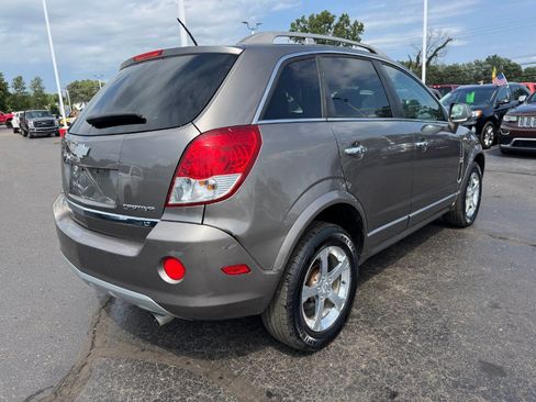 Used 2012 Chevrolet Captiva Sport LT FWD image 5