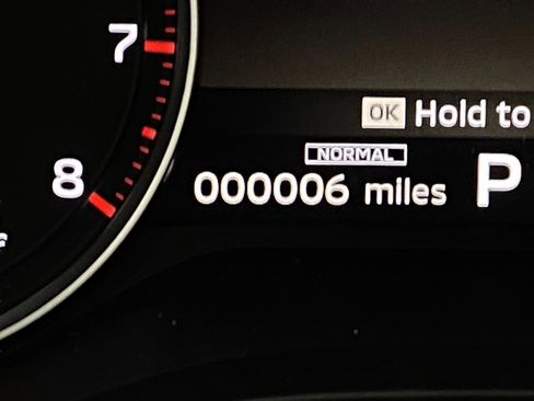 New 2026 Mitsubishi Outlander ES image 17