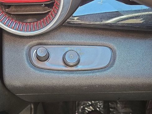 Used 2024 Chevrolet Trax RS w/ Driver Confidence Package image 24