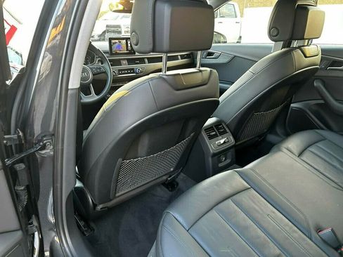 Used 2019 Audi A4 2.0T Premium image 14