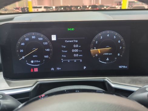 Certified 2024 Kia Sorento SX AWD/4WD image 20