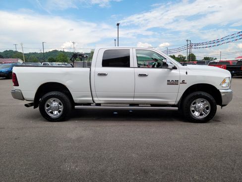 Used 2015 RAM 2500 Tradesman w/ Chrome Appearance Group AWD/4WD image 19