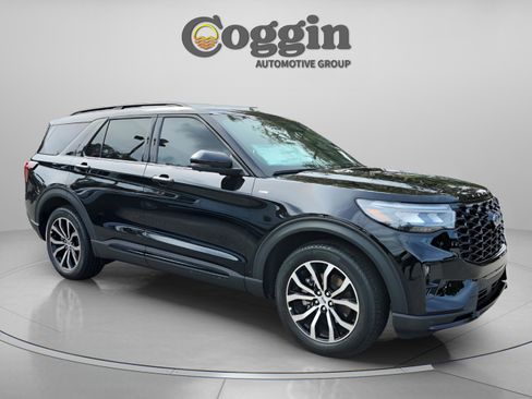 New 2026 Ford Explorer ST-Line image 7