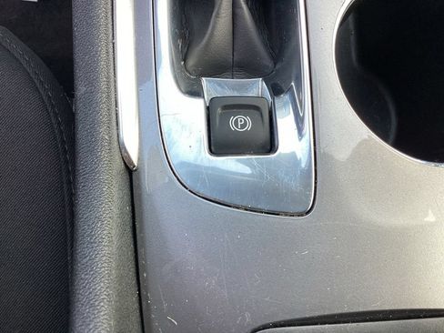 Used 2024 Chevrolet Malibu LT FWD image 27