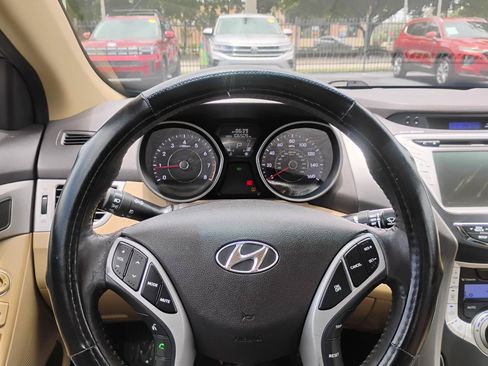 Used 2013 Hyundai Elantra Limited w/ Technology Pkg FWD image 65