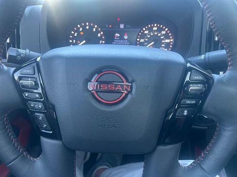 Certified 2025 Nissan Frontier PRO-4X w/ Pro Premium Package AWD/4WD image 19