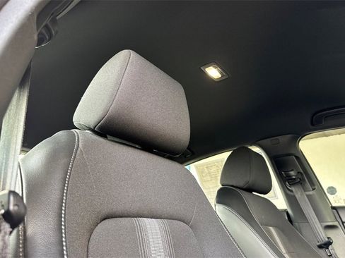 Used 2022 Honda Civic Sport image 15