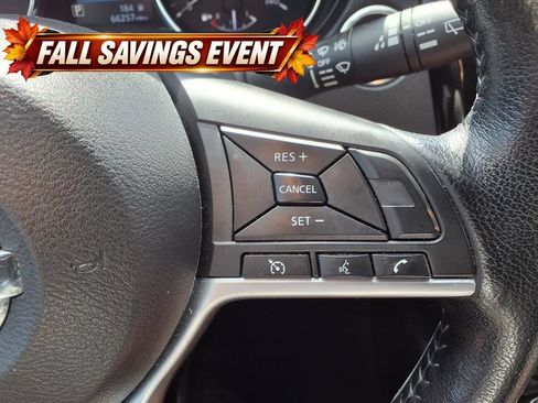 Used 2022 Nissan Rogue Sport SV FWD image 19