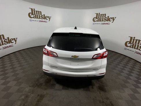 Used 2020 Chevrolet Equinox LT w/ Driver Convenience Package image 7