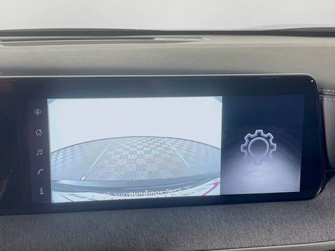 Used 2025 Nissan Kicks SV FWD image 10