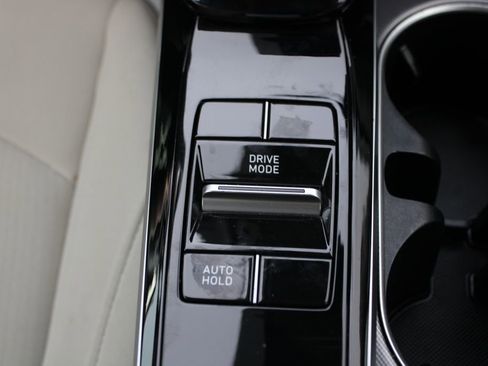 Used 2023 Hyundai Sonata SE w/ Cargo Package FWD image 20