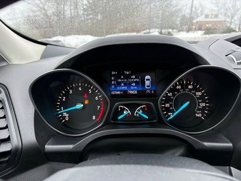 Certified 2017 Ford Escape SE image 18