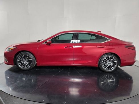 Certified 2025 Lexus ES 350 w/ Premium Package image 3